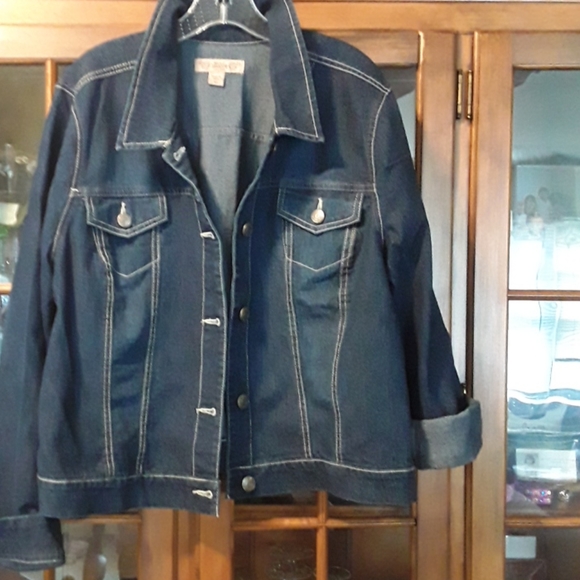 Nine West Vintage Jackets & Blazers - NINE WEST VINTAGE AMERICA DENIM JACKET